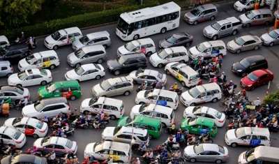 'Vỡ' quy hoạch xe hợp đồng