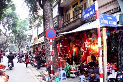 Khu vui chơi giải trí ở Hà Nội cuối tuần – phố bích họa Phùng Hưng